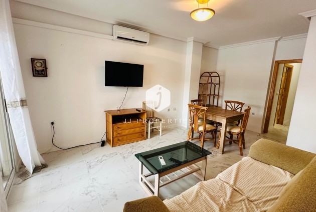 Appartement - D'occasion - Torrevieja -
                Acequion