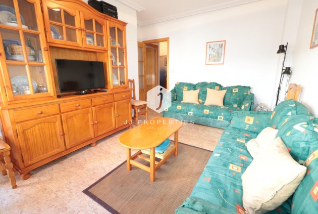 Appartement - D'occasion - Torrevieja -
                Acequion