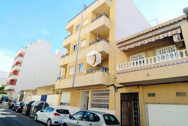 Appartement - D'occasion - Torrevieja -
                CENTRO CASCO URBANO