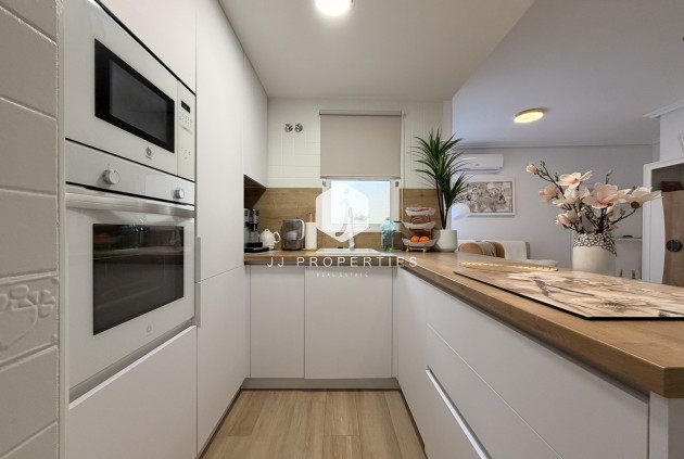 Appartement - D'occasion - Torrevieja -
                Costa Blanca