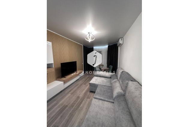 Appartement - D'occasion - Torrevieja -
                Estacion de autobuses