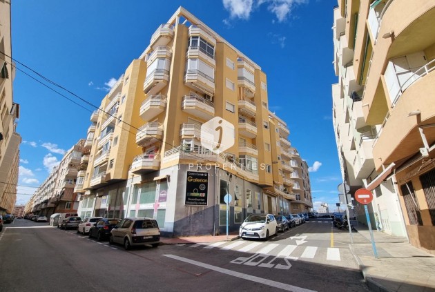 Appartement - D'occasion - Torrevieja -
                Habaneras