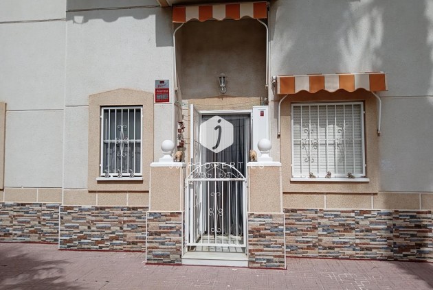 Appartement - D'occasion - Torrevieja -
                LA LOMA
