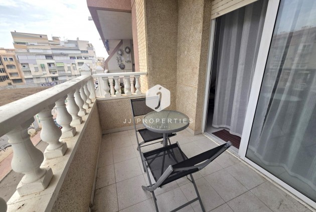 Appartement - D'occasion - Torrevieja -
                La Mata Pueblo