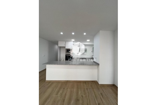 Appartement - D'occasion - Torrevieja -
                La Mata