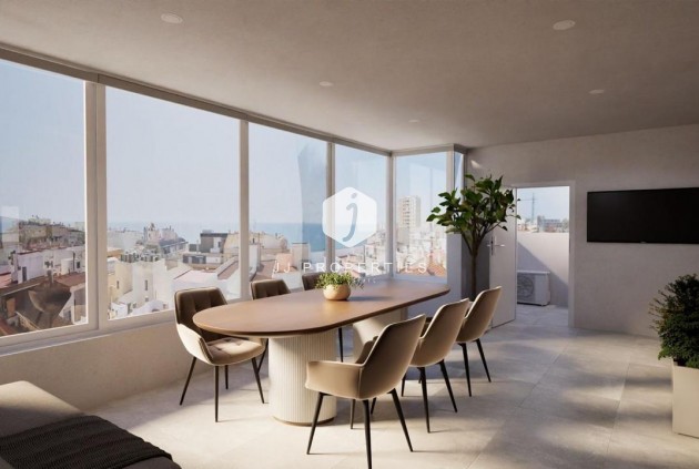 Appartement - D'occasion - Torrevieja -
                Paseo maritimo