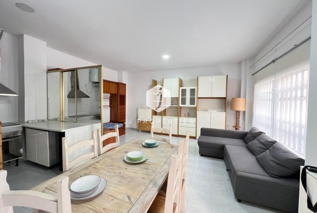 Appartement - D'occasion - Torrevieja -
                Playa de los Locos