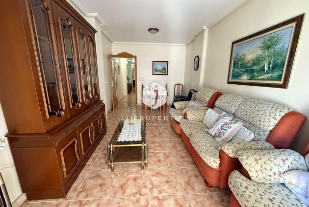 Appartement - D'occasion - Torrevieja -
                Playa del Cura