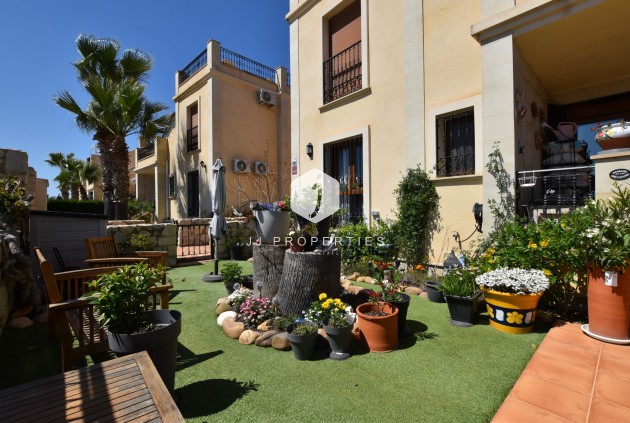 Appartement / flat - Tweedehands - Algorfa -
                Inland