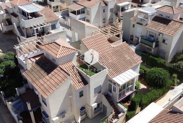 Appartement / flat - Tweedehands - Orihuela Costa -
                Costa Blanca