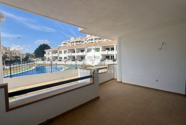 Appartement / flat - Tweedehands - Orihuela Costa -
                Costa Blanca