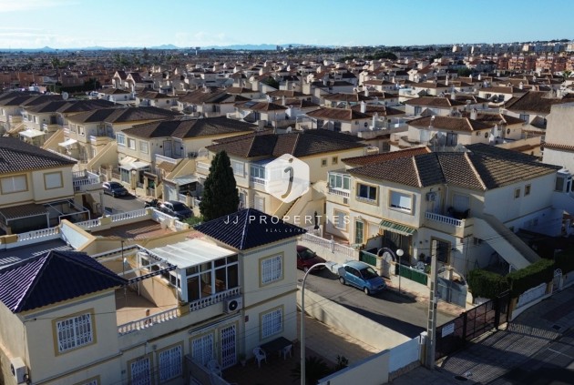 Appartement / flat - Tweedehands - Orihuela Costa -
                Costa Blanca