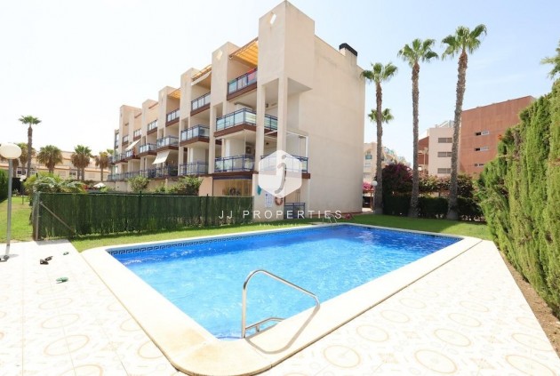 Appartement / flat - Tweedehands - Orihuela Costa -
                Costa Blanca
