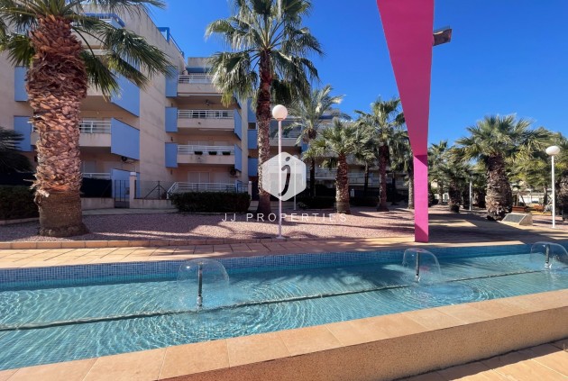 Appartement / flat - Tweedehands - Orihuela Costa -
                Costa Blanca