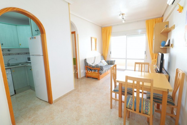 Appartement / flat - Tweedehands - Torrevieja -
                Acequion