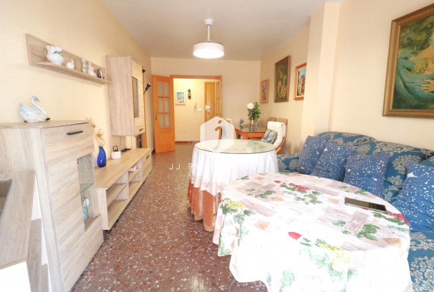 Appartement / flat - Tweedehands - Torrevieja -
                Acequion