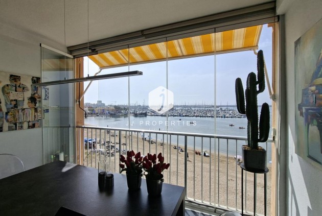 Appartement / flat - Tweedehands -
            Torrevieja - C-69583