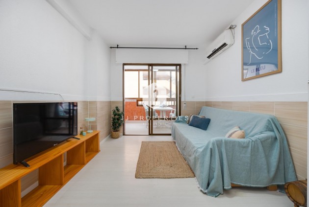 Appartement / flat - Tweedehands - Torrevieja -
                Cabo cervera