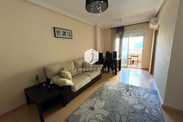 Appartement / flat - Tweedehands - Torrevieja -
                Centro