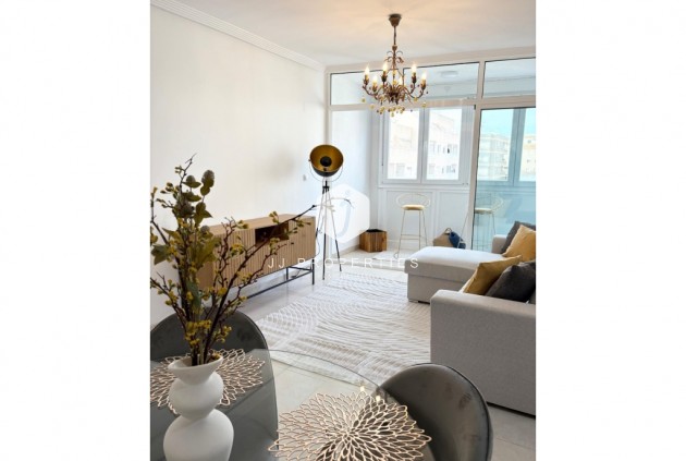 Appartement / flat - Tweedehands - Torrevieja -
                Costa Blanca