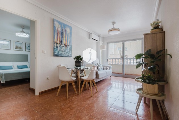 Appartement / flat - Tweedehands - Torrevieja -
                Costa Blanca