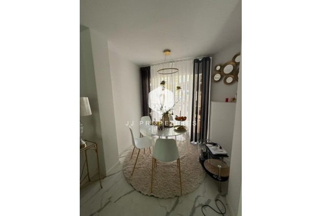 Appartement / flat - Tweedehands - Torrevieja -
                Costa Blanca