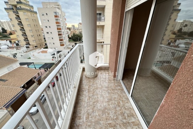 Appartement / flat - Tweedehands - Torrevieja -
                Costa Blanca