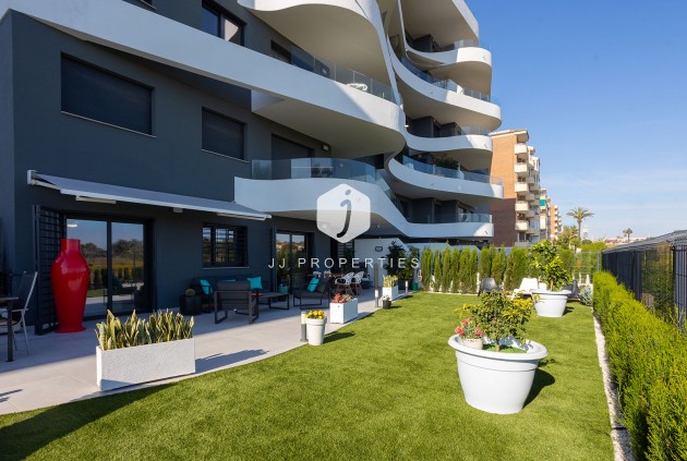 Appartement / flat - Tweedehands - Torrevieja -
                Costa Blanca