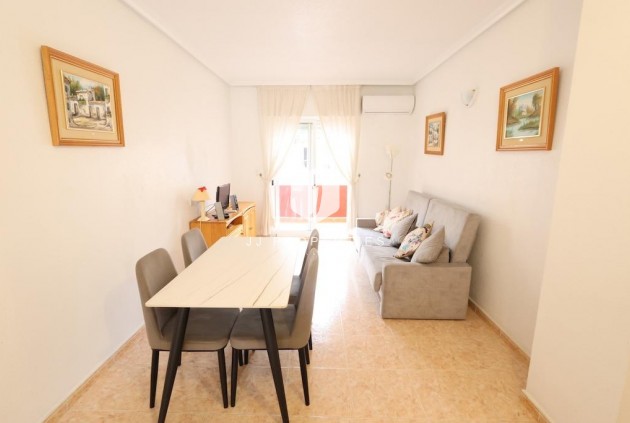 Appartement / flat - Tweedehands - Torrevieja -
                Costa Blanca