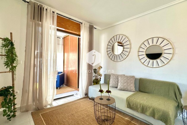 Appartement / flat - Tweedehands - Torrevieja -
                La Siesta - El Salado - Torreta