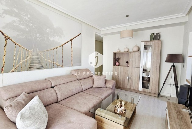 Appartement / flat - Tweedehands - Torrevieja -
                Nueva Torrevieja