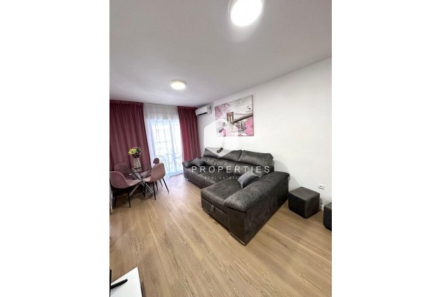 Appartement / flat - Tweedehands - Torrevieja -
                Playa del Cura