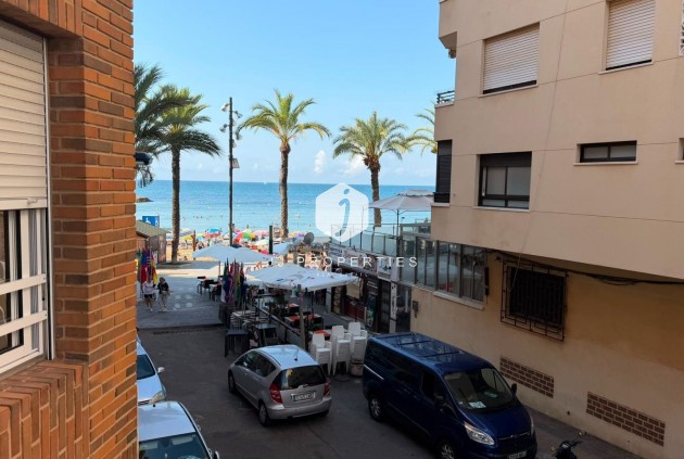 Appartement / flat - Tweedehands - Torrevieja -
                Playa del Cura