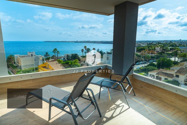 Appartement / flat - Tweedehands - Torrevieja -
                Punta prima