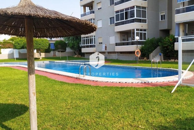 Appartement / flat - Tweedehands - Torrevieja -
                Torreblanca