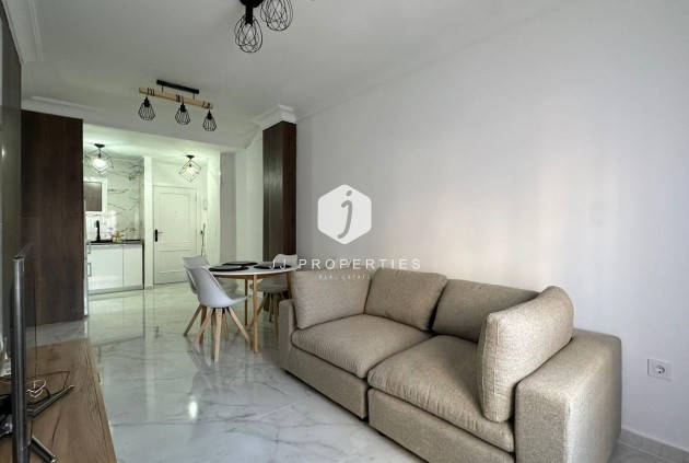 Appartement / flat - Tweedehands - Torrevieja -
                Torrevieja