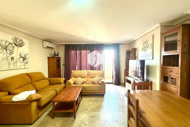 Appartement / flat - Tweedehands - Torrevieja -
                Torrevieja