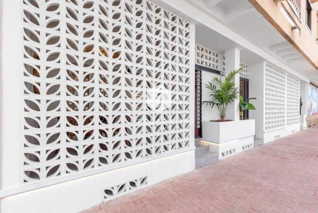 Appartement - Nouvelle construction - Torrevieja -
                Playa Los Naufragos