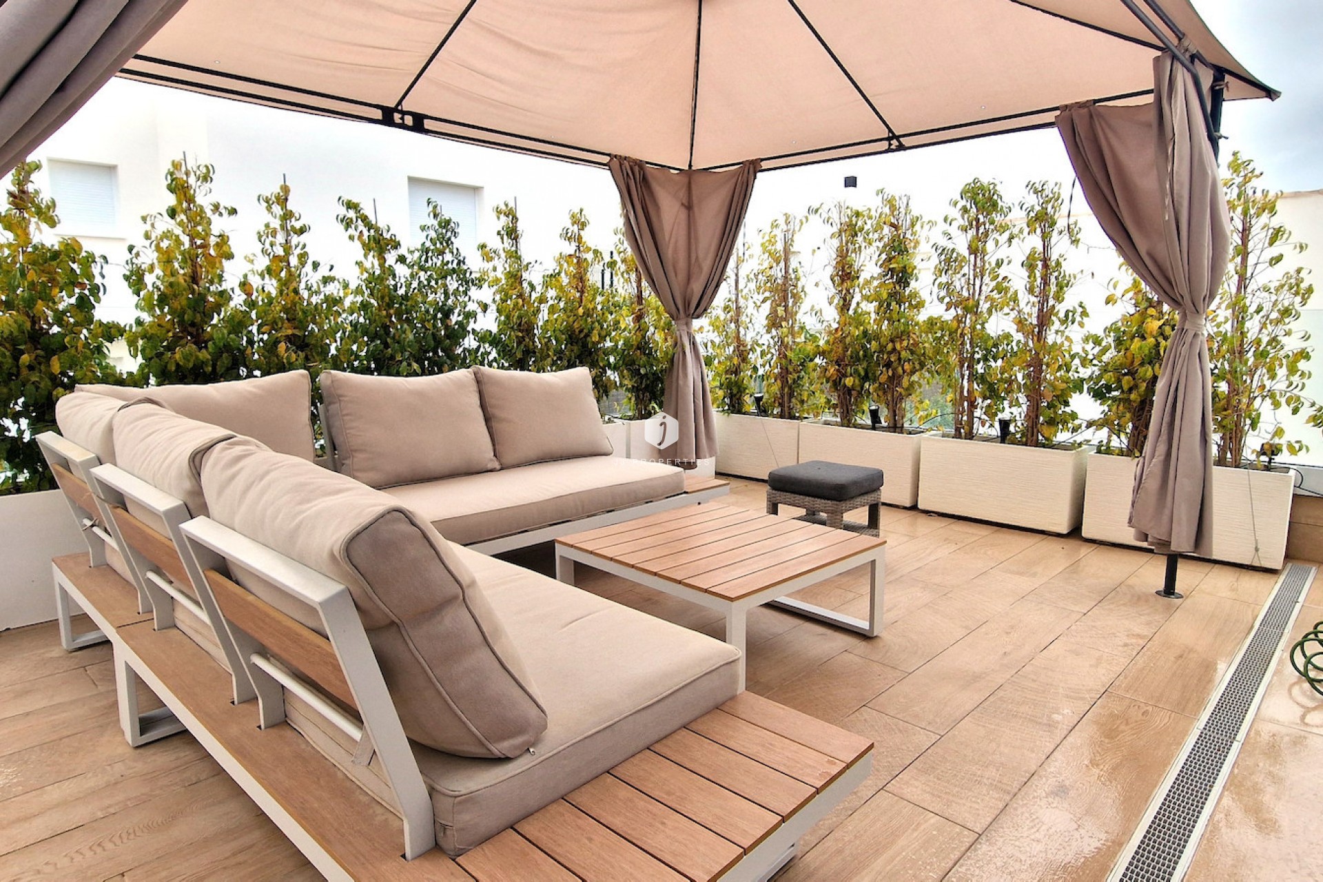 Aus zweiter Hand - Bungalow -
Algorfa - Inland