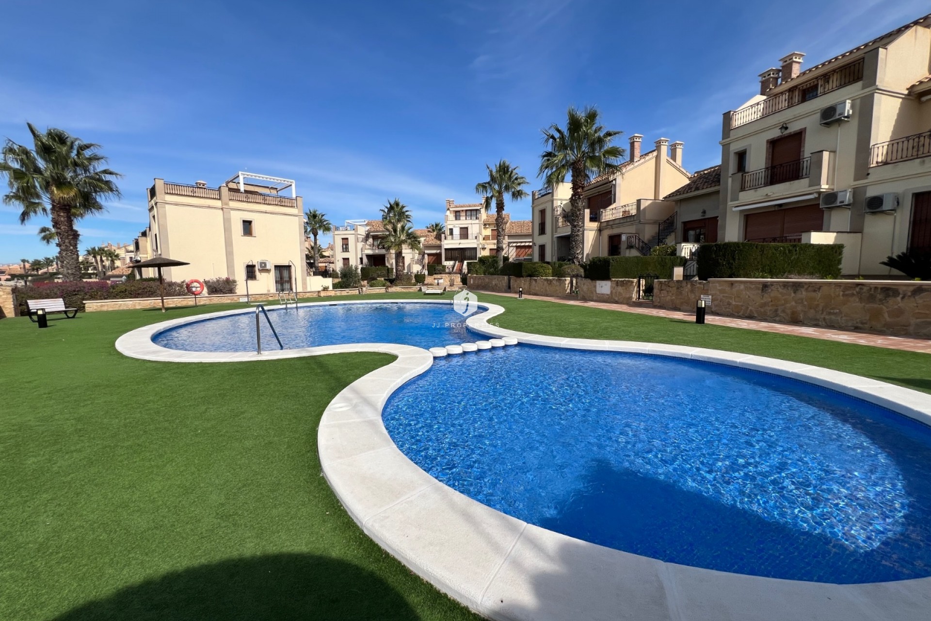 Aus zweiter Hand - Bungalow -
Algorfa - Inland