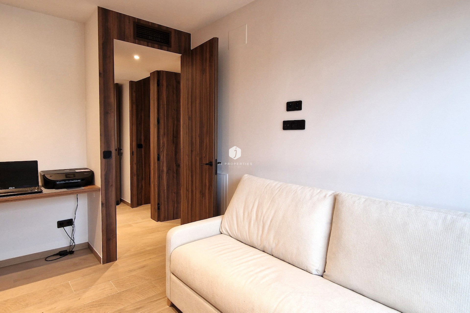 Aus zweiter Hand - Bungalow -
Algorfa - Inland