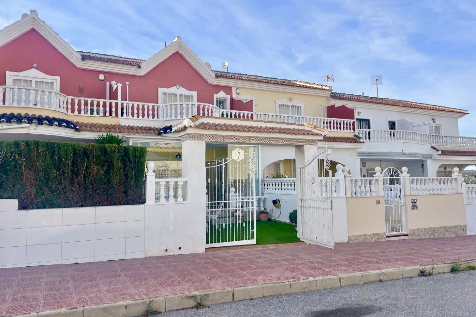 Aus zweiter Hand - Bungalow -
Benijofar - Costa Blanca
