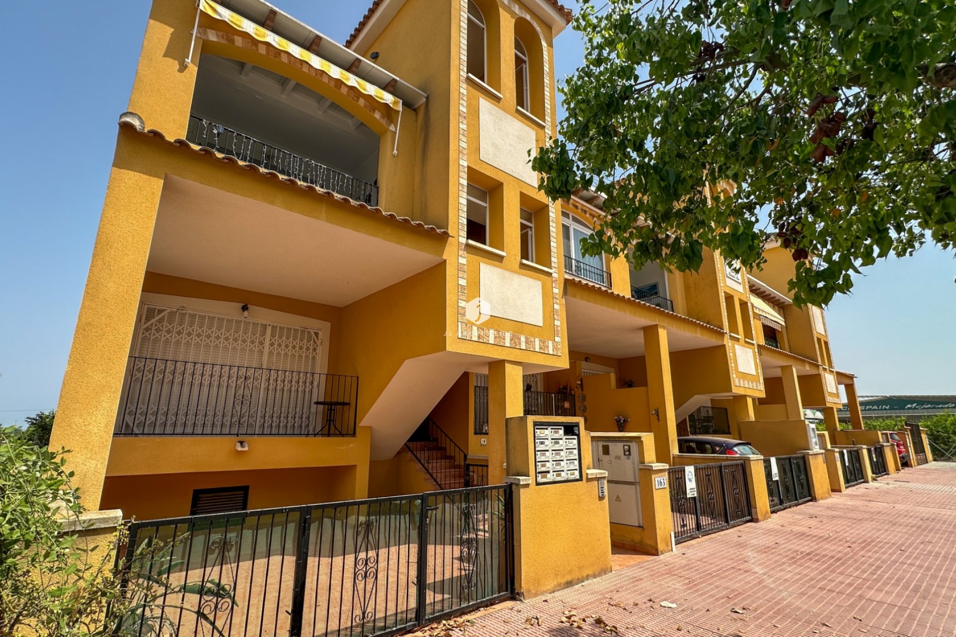 Aus zweiter Hand - Bungalow -
Daya Nueva - Costa Blanca