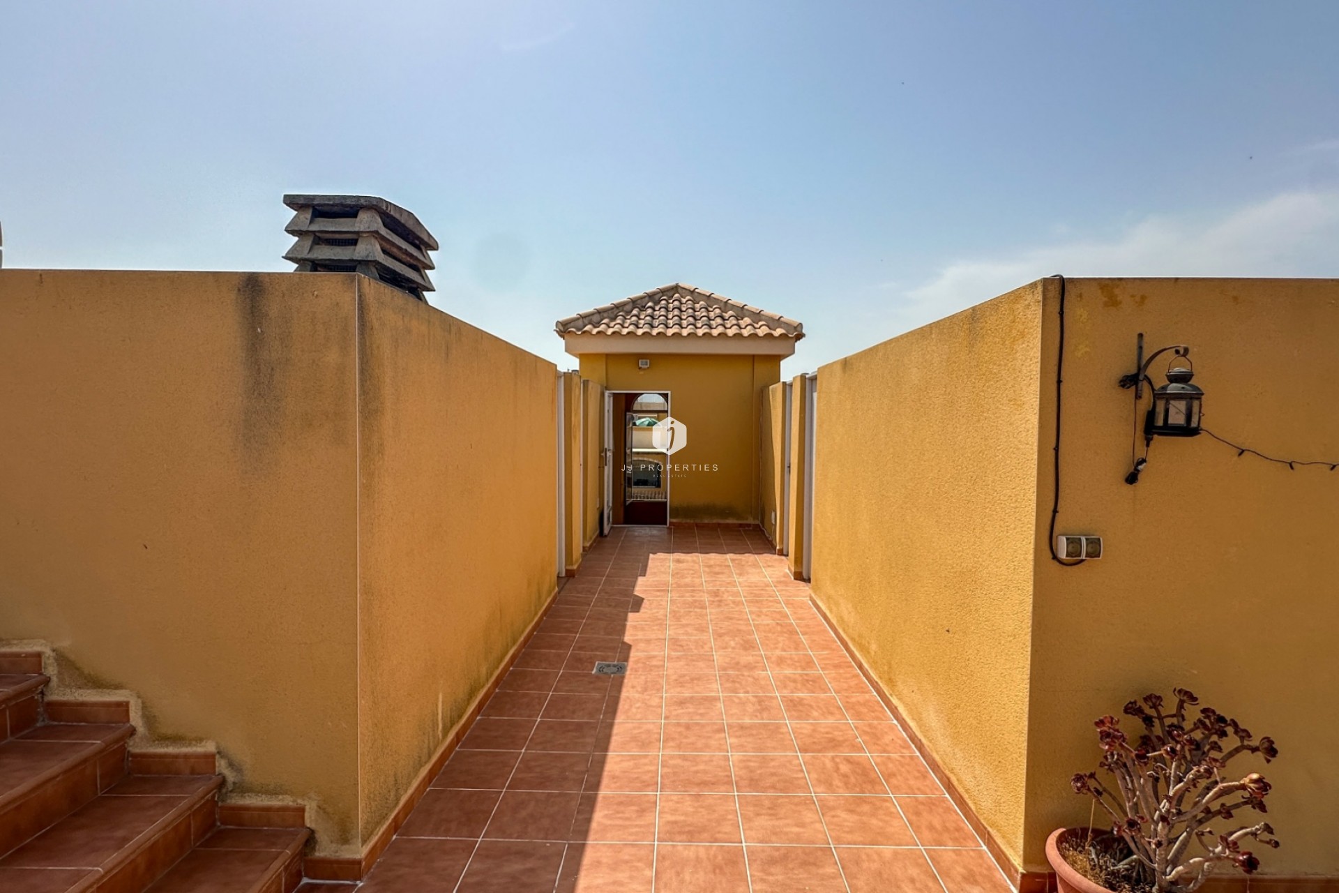Aus zweiter Hand - Bungalow -
Daya Nueva - Costa Blanca