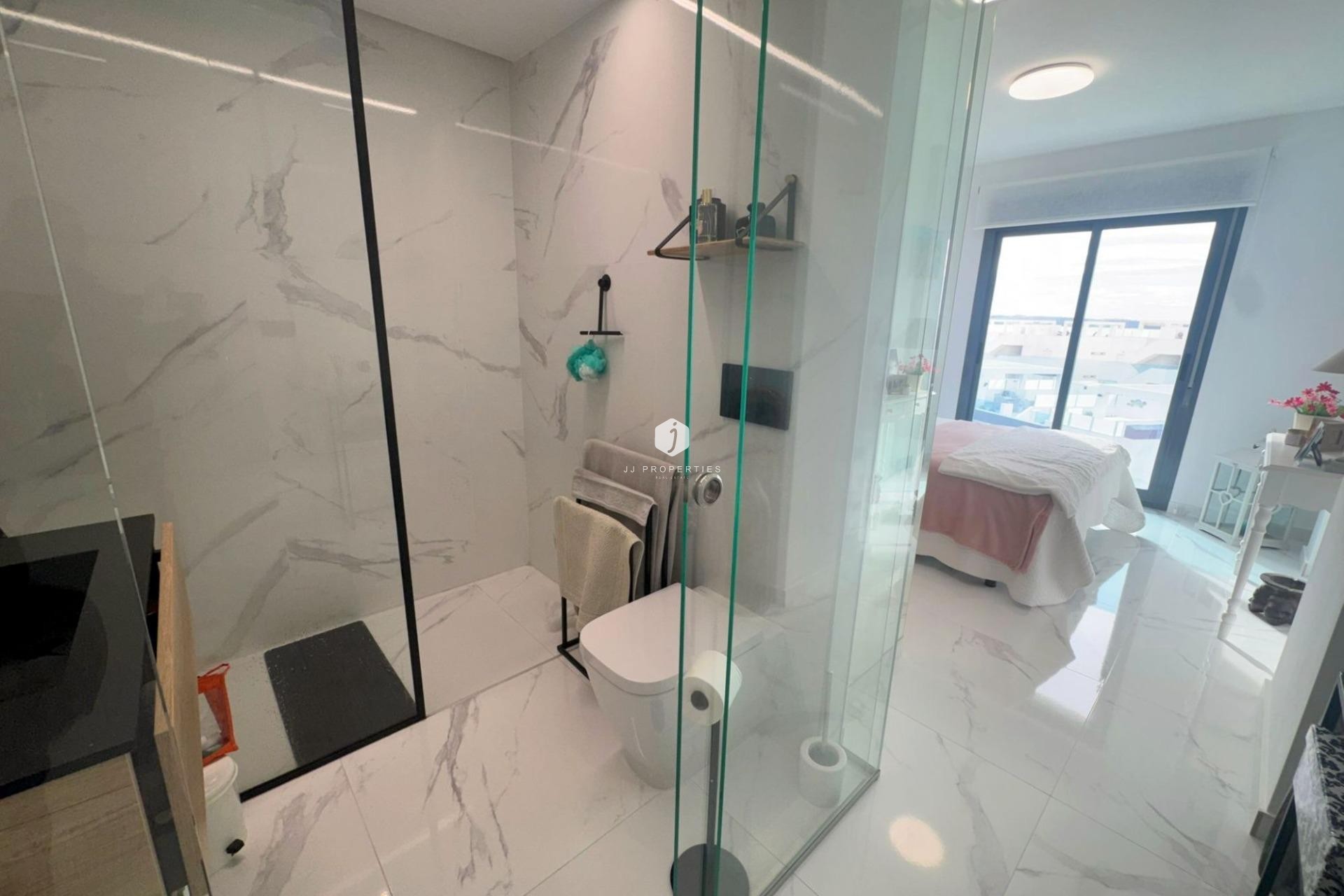 Aus zweiter Hand - Bungalow -
Guardamar del Segura - Costa Blanca