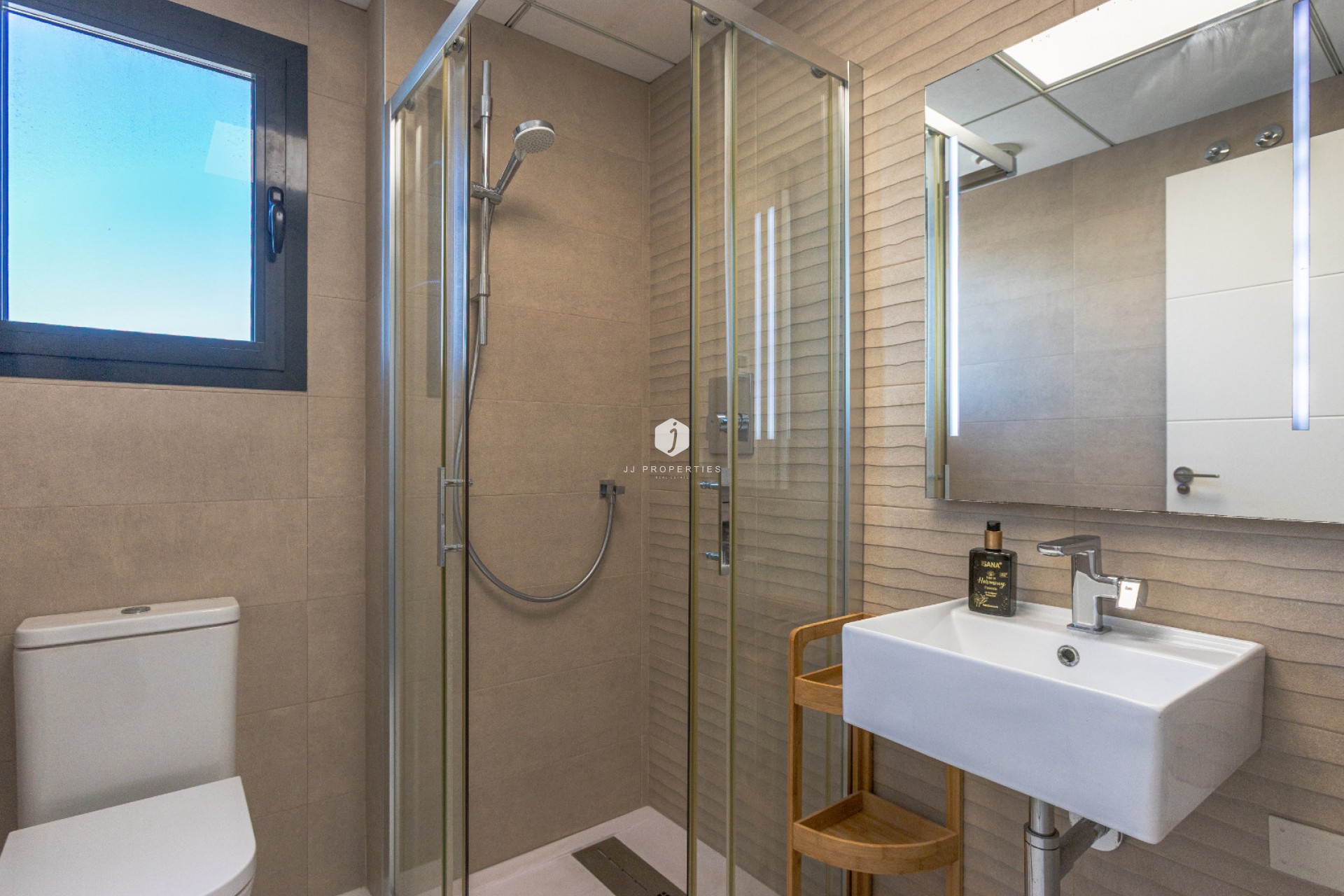 Aus zweiter Hand - Bungalow -
Los Altos - Costa Blanca