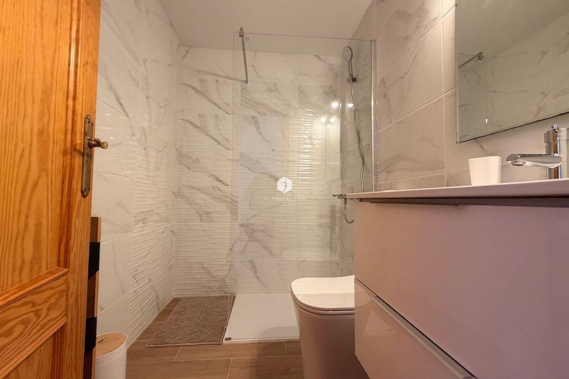 Aus zweiter Hand - Bungalow -
Orihuela Costa - Costa Blanca