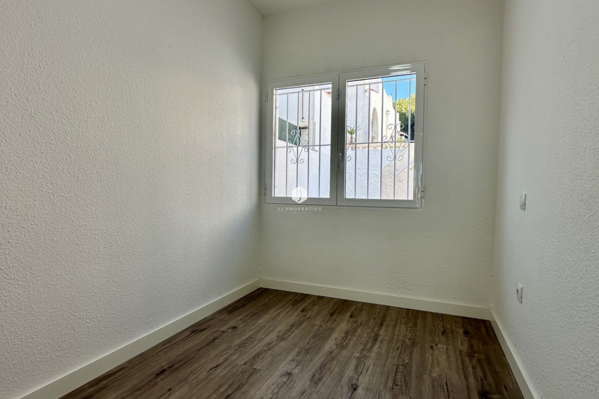 Aus zweiter Hand - Bungalow -
Orihuela Costa - Costa Blanca