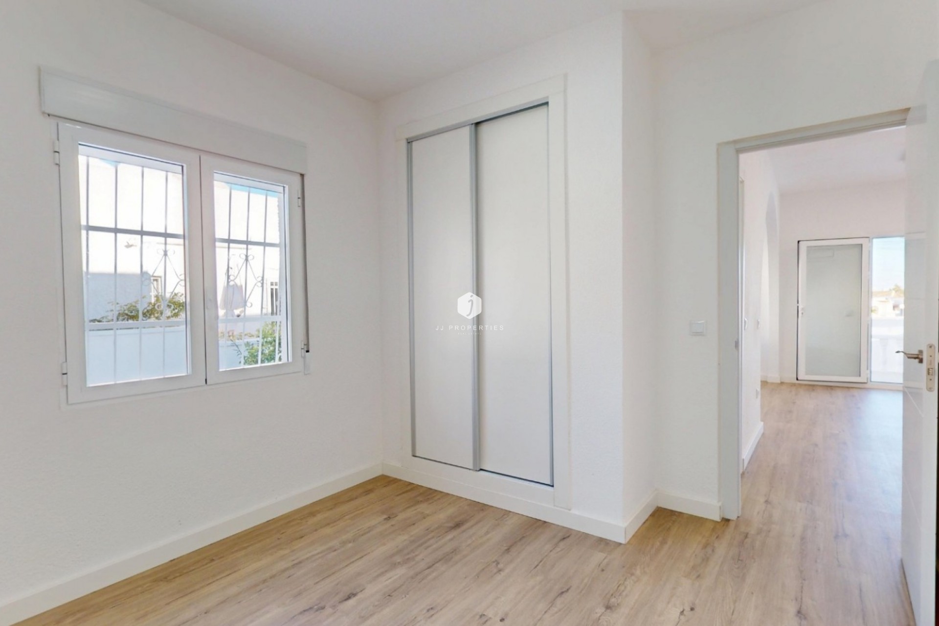 Aus zweiter Hand - Bungalow -
Orihuela Costa - Costa Blanca