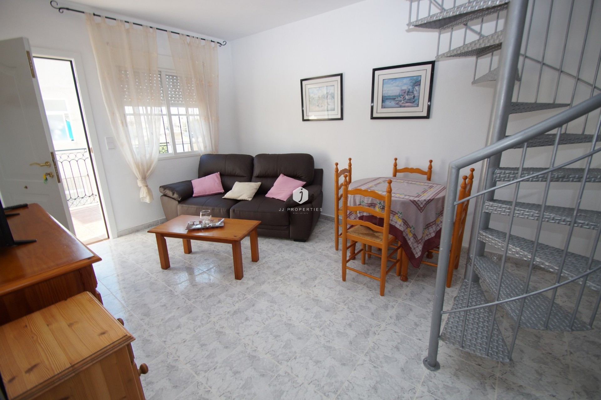 Aus zweiter Hand - Bungalow -
Orihuela Costa - Costa Blanca